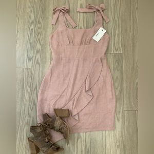 NWT ENDLESS ROSE BLUSH RUFFLE DRESS❤️❤️❤️❤️